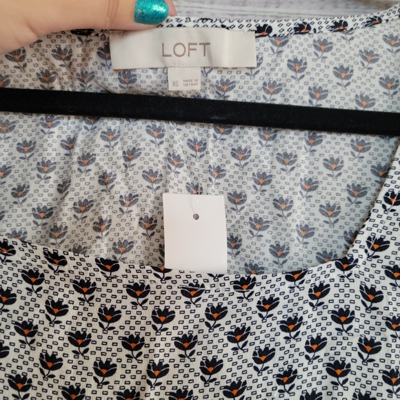 Loft NWTS XS Square Neck Blouse - Picture 5 of 7